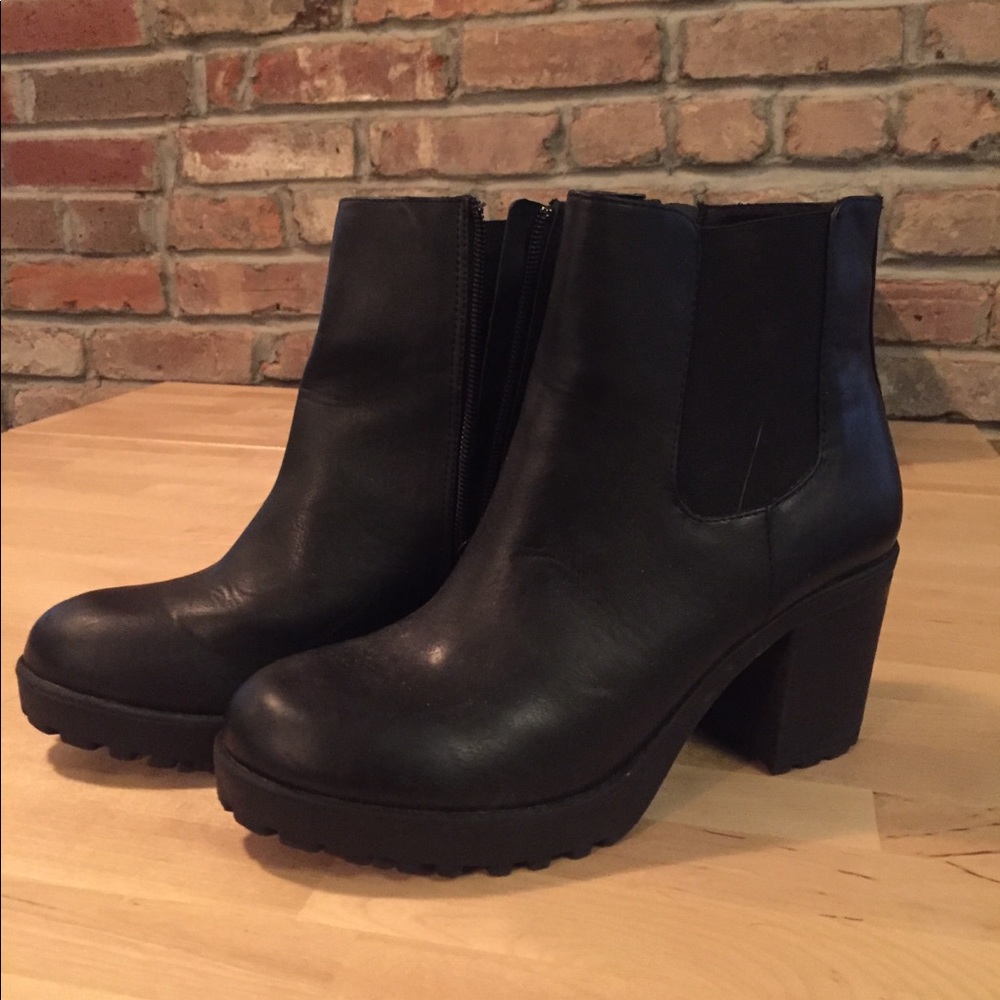 Black, block heeled boots